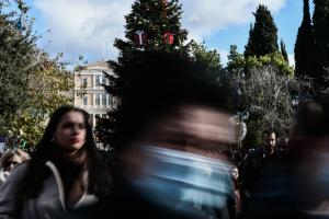 Κόσμος στο Σύνταγμα