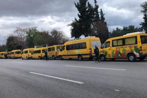 Σχολικά λεωφορεία παιδικοί σταθμοί
