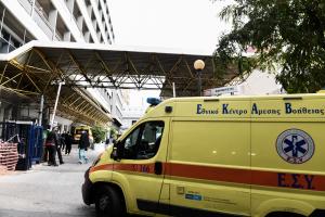 ΕΚΑΒ στο νοσοκομείο Ευαγγελισμός