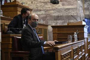 Ο Κωστής Χατζηδάκης στη Βουλή