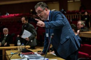 Ο Κώστας Παπαδάκης, συνήγορος των Αιγύπτιων αλιεργατών στη δίκη της Χρυσής Αυγής, 20 Ιανουαρίου 2020.