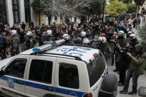 Η Ρούλα Πισπιρίγκου