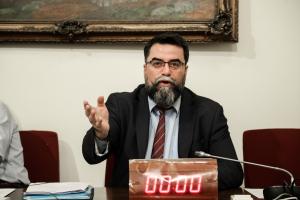 Βασίλης Οικονόμου