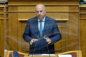 Ο Κώστας Τσιάρας στη Βουλή