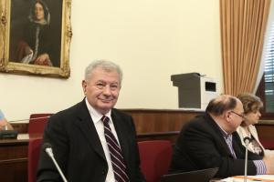βαλυράκης