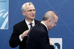 ΣΤΟΛΤΕΝΜΠΕΡΓΚ ΕΡΝΤΟΓΑΝ