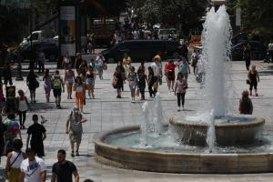 ΚΟΡΩΝΟΙΟΣ ΣΤΙΜΙΟΤΥΠΟ ΠΛΑΤΕΙΑ ΣΥΝΤΑΓΜΑΤΟΣ