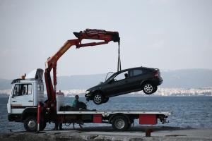 Θαλασσα αυτοκίνητο