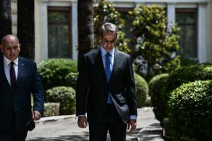 Ο Κυριάκος Μητσοτάκης στο προεδρικό μέγαρο