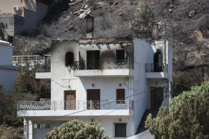 ΚΑΤΟΙΚΙΑ ΠΥΡΚΑΓΙΑ ΠΕΝΤΕΛΗ
