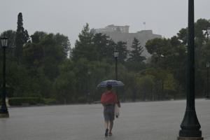ΒΡΟΧΗ ΑΘΗΝΑ ΑΚΡΟΠΟΛΗ