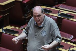Ο Νίκος Φίλης στη Βουλή