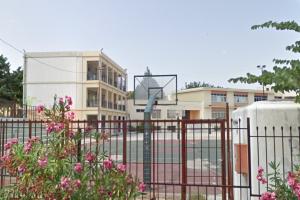 ΠΑΙΑΝΙΑ ΣΧΟΛΕΙΟ ΑΚΑΤΑΛΛΗΛΟ