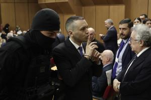 Ο Ηλίας Κασιδιάρης στο Εφετείο για την υπόθεση της Χρυσής Αυγής
