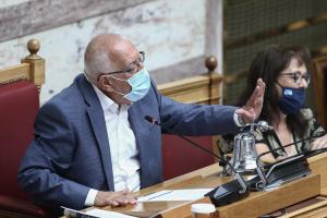 Ο Νικήτας Κακλαμάνης στη Βουλή