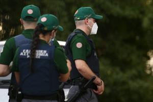 Μέλη της πανεπιστημιακής αστυνομίας