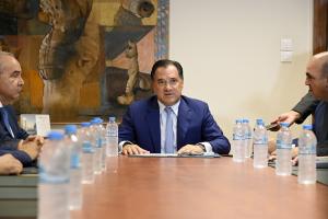 Ο Άδωνις Γεωργιάδης σε σύσκεψη