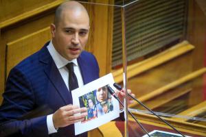Ο Κωνσταντίνος Μπογδάνος στη Βουλή