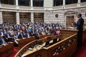 Ο Κυριάκος Μητσοτάκης μιλά στην ΚΟ της ΝΔ