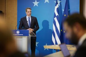 Ο Κυριάκος Μητσοτάκης σε συνέντευξη στις Βρυξέλλες