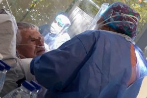 ΑΣΘΕΝΗΣ ΚΟΡΩΝΟΪΟΣ ΝΟΣΟΚΟΜΕΙΟ