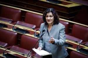 Η Θεανώ Φωτίου στη Βουλή
