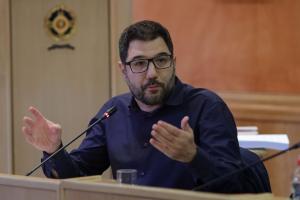 Ηλιόπουλος: Επικοινωνιακό φιάσκο το καλάθι του νοικοκυριού