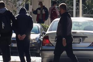 12 χρονη - Κολωνός