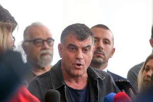 Ο Κώστας Βαξεβάνης