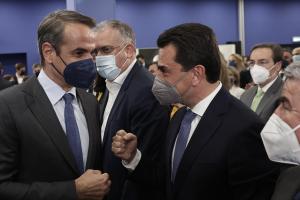 Κυριάκος Μητσοτάκης και Κώστας Σκρέκας