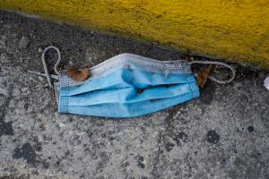 ΚΟΡΩΝΟΙΟΣ ΜΑΣΚΑ