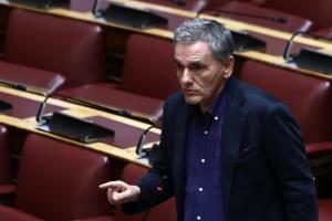 Ο Ευκλείδης Τσακαλώτος στη Βουλή
