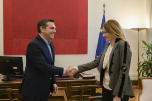 ΤΣΙΠΡΑΣ ΑΔΑΜΟΠΟΥΛΟΥ