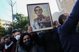 Κόσμος στην κηδεία του Γκλύξμπουργκ