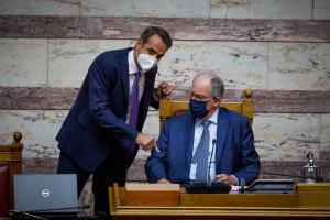 Κυριάκος Μητσοτάκης και Κωνσταντίνος Τασούλας