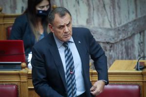 Ο Νίκος Παναγιωτόπουλος στη Βουλή