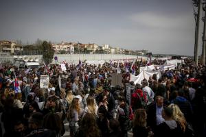ΕΚΠΑΙΔΕΥΤΙΚΟΙ ΑΞΙΟΛΟΓΗΣΗ