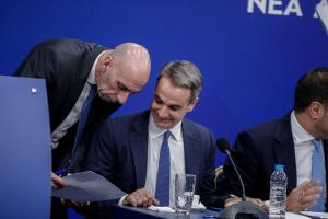 Γιάννης Μπρατάκος και Κυριάκος Μητσοτάκης