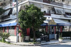 Η καφετέρια στη Νέα Ιωνία όπου έπεσαν πυροβολισμοί με αποτέλεσμα να πεθάνει 39χρονος υδραυλικός