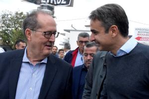 O Παναγιώτης Νίκας και ο Κυράκος Μητσοτάκης