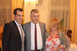 Ο Θάνος Πλέυρης με τον Φίλιππο Ντόβα