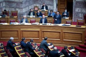 Ο Σκρέκας στην συζήτηση του πολυνομοσχεδίου του ΥΠΕΝ