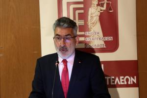 Ο Θεόφιλος Ξανθόπουλος