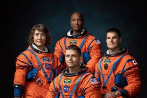Οι αστροναύτες που θα στείλει η NASA στο φεγγάρι