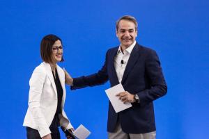 Η Ειρήνη Αγαπηδάκη με τον Κυριάκο Μητσοτάκη