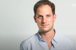 Ο ανταποκριτής της WSJ που συνελήφθη στη Ρωσία για κατασκοπεία