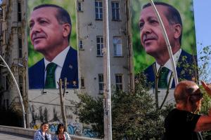 Αφίσα του Ερντογάν στην Τουρκία