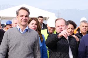 Ο Κυριάκος Μητσοτάκης και ο Κώστας Καραμανλής