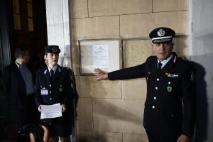 Θυροκόλληση του Προεδρικού Διατάγματος στη Βουλή