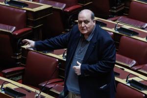 Ο Νίκος Φίλης στη Βουλή